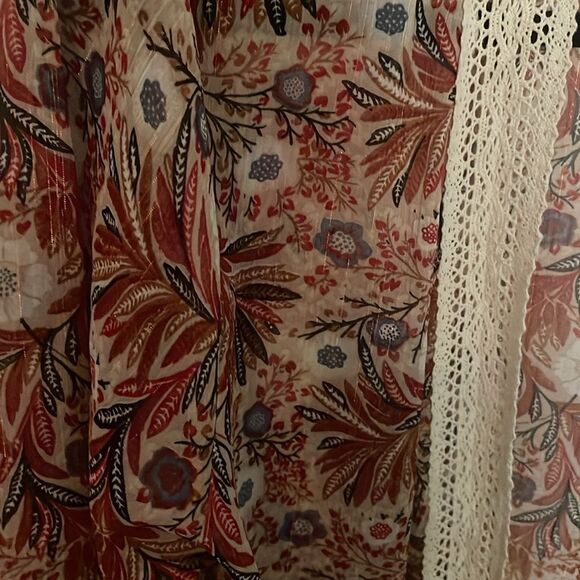 Bohemian Floral Lace Kimono Robe - Picture 2 of 3